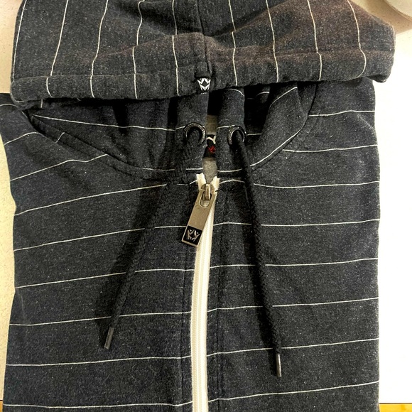 RUSTY Sweatshirt - Picture 3 of 5